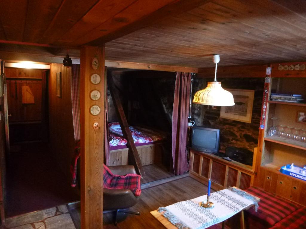 Bozi Dar 96 Apartment Bagian luar foto